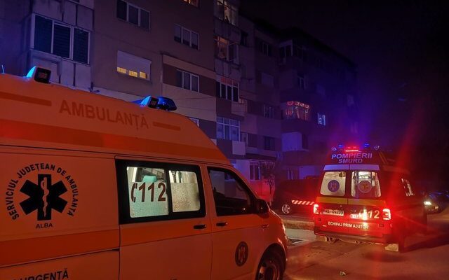 Suspiciune de intoxicaţie la o firmă din Mureş: Patru persoane, duse la spital