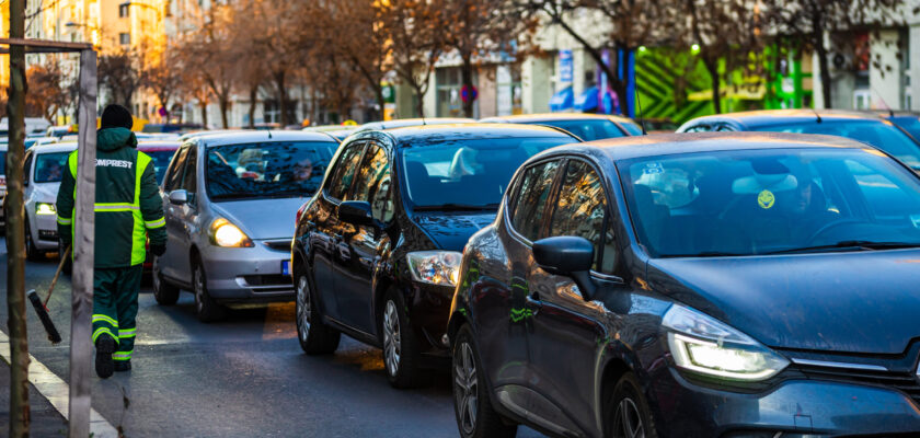 Cât de accesibilă este o mașină second-hand din Germania? Cât timp trebuie să muncească un ROMÂN pentru a-și permite un astfel de autoturism