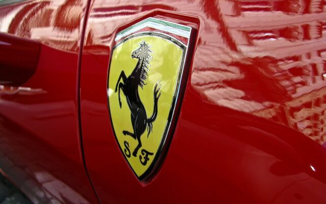 Familia Agnelli vinde o participaţie la Ferrari în valoare de 3 miliarde de euro